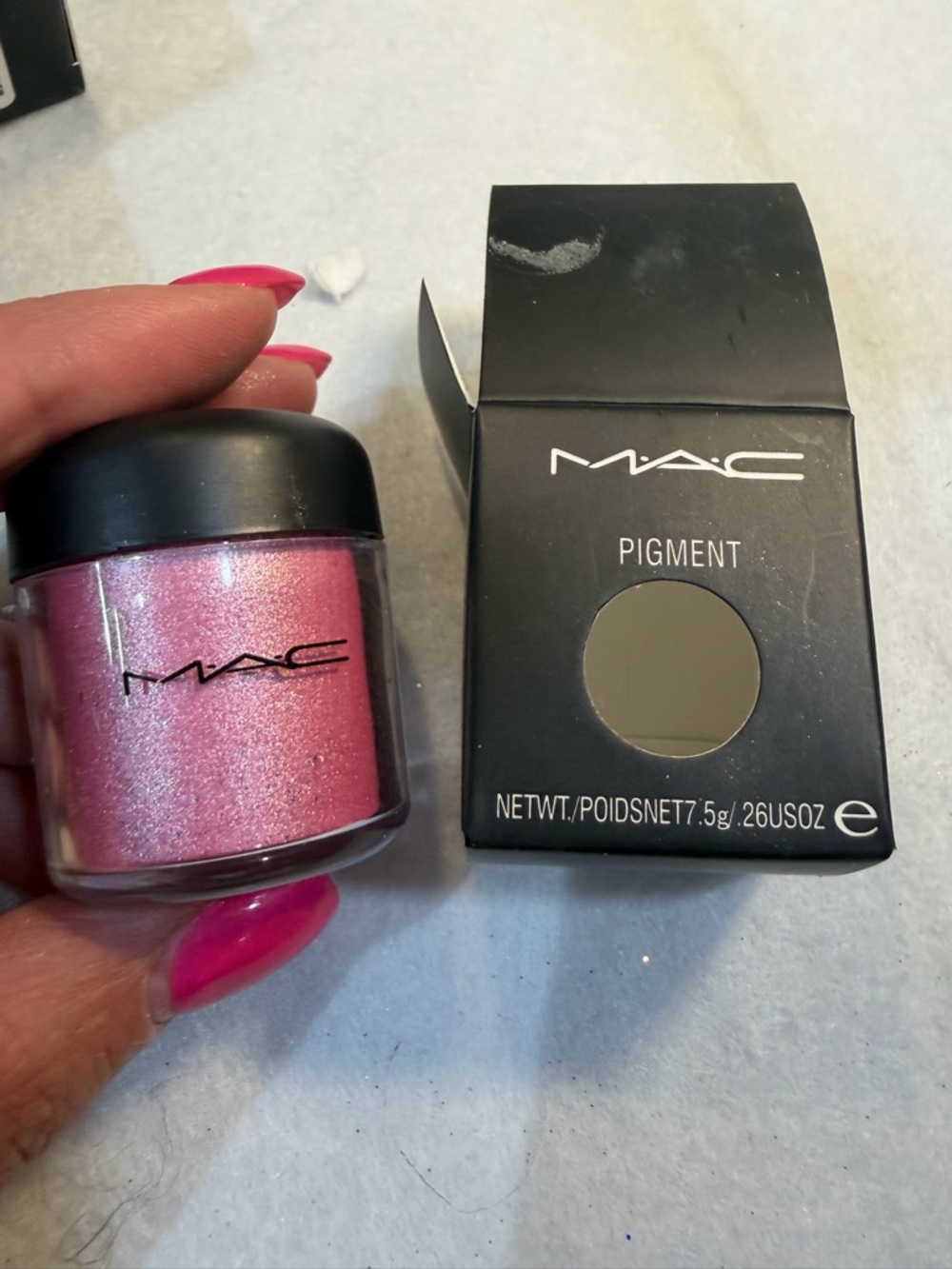 MAC Cosmetics Pink Venus Loose Pigment New